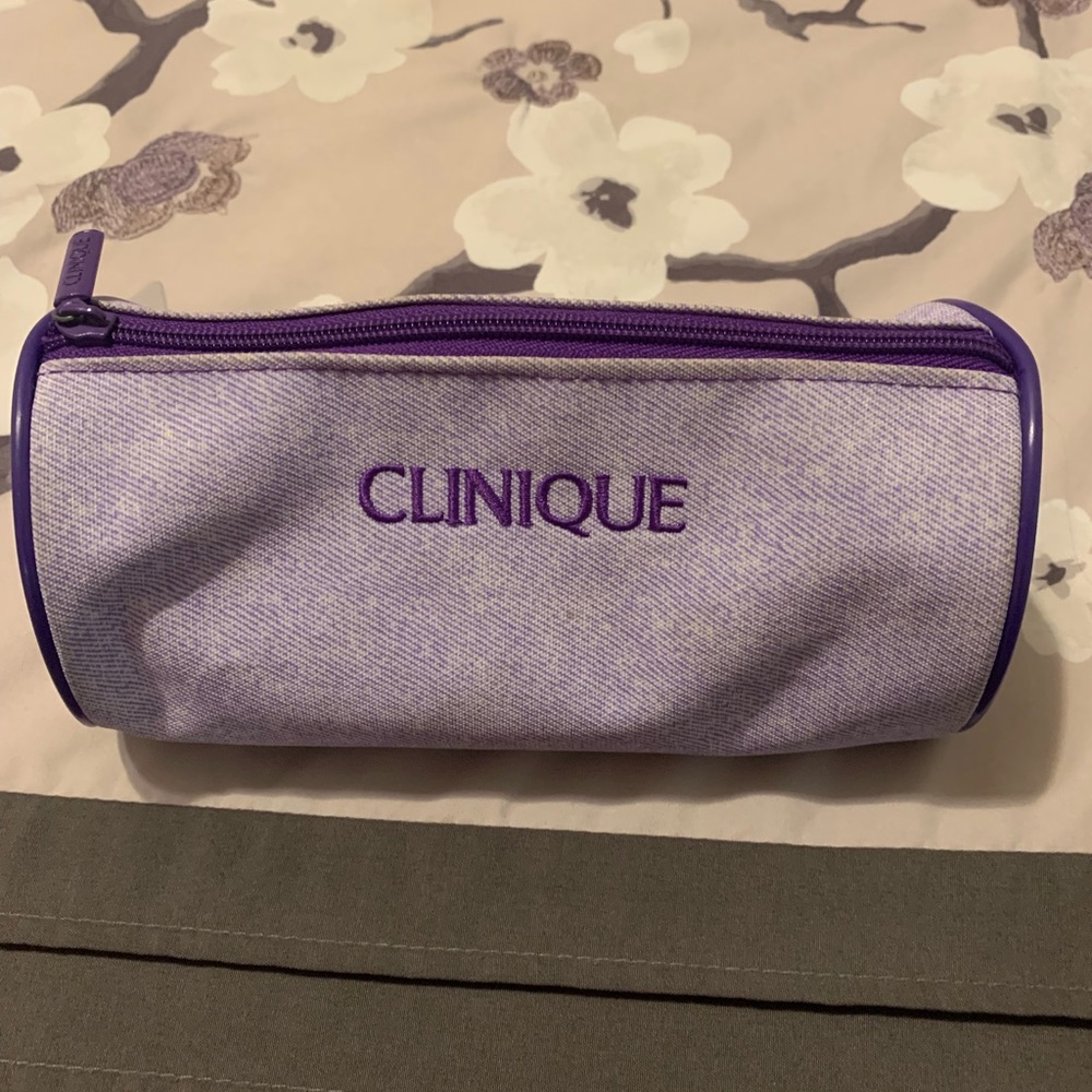 Clinique make up bag